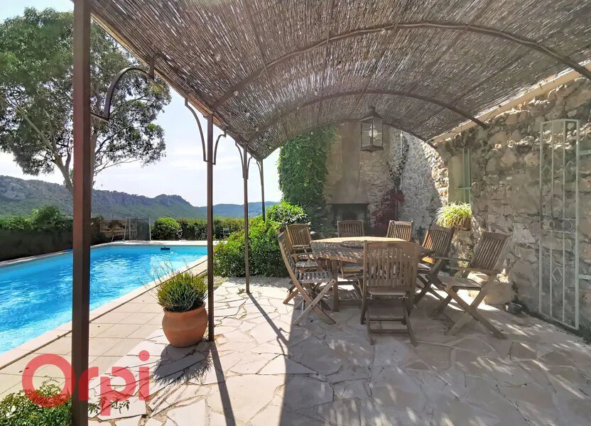 Maison à vendre, 160m², Évenos