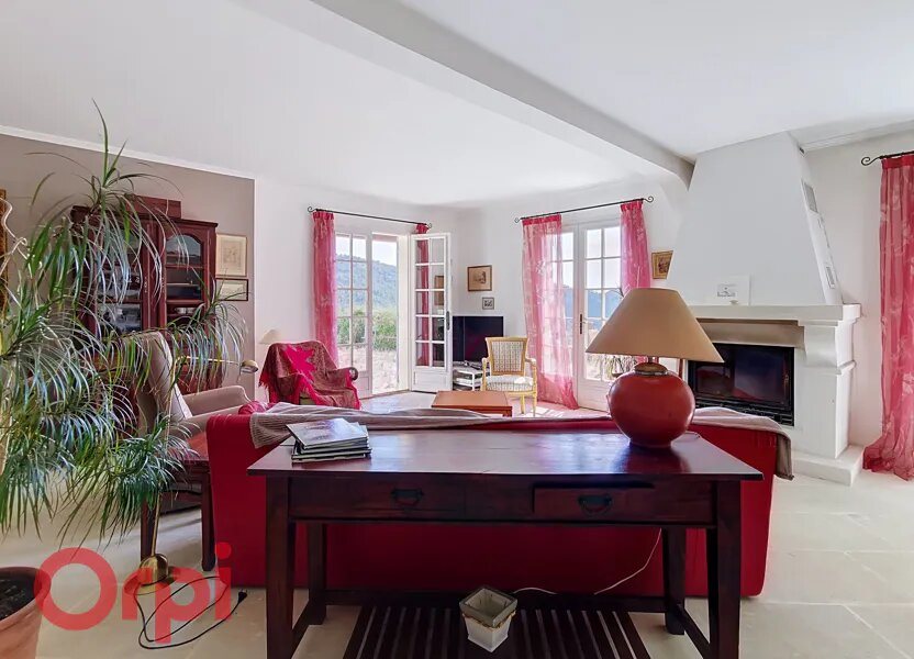 Maison à vendre, 160m², Évenos