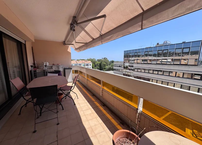 Appartement à vendre, 70m², Hyères