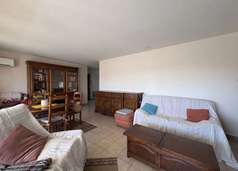 Appartement à vendre, 70m², Hyères