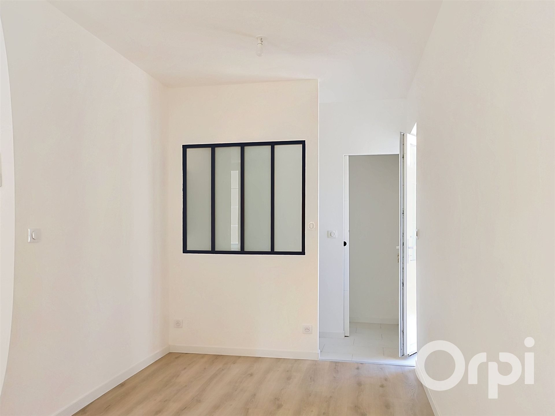 Appartement à vendre, 23m², Le Revest-les-Eaux