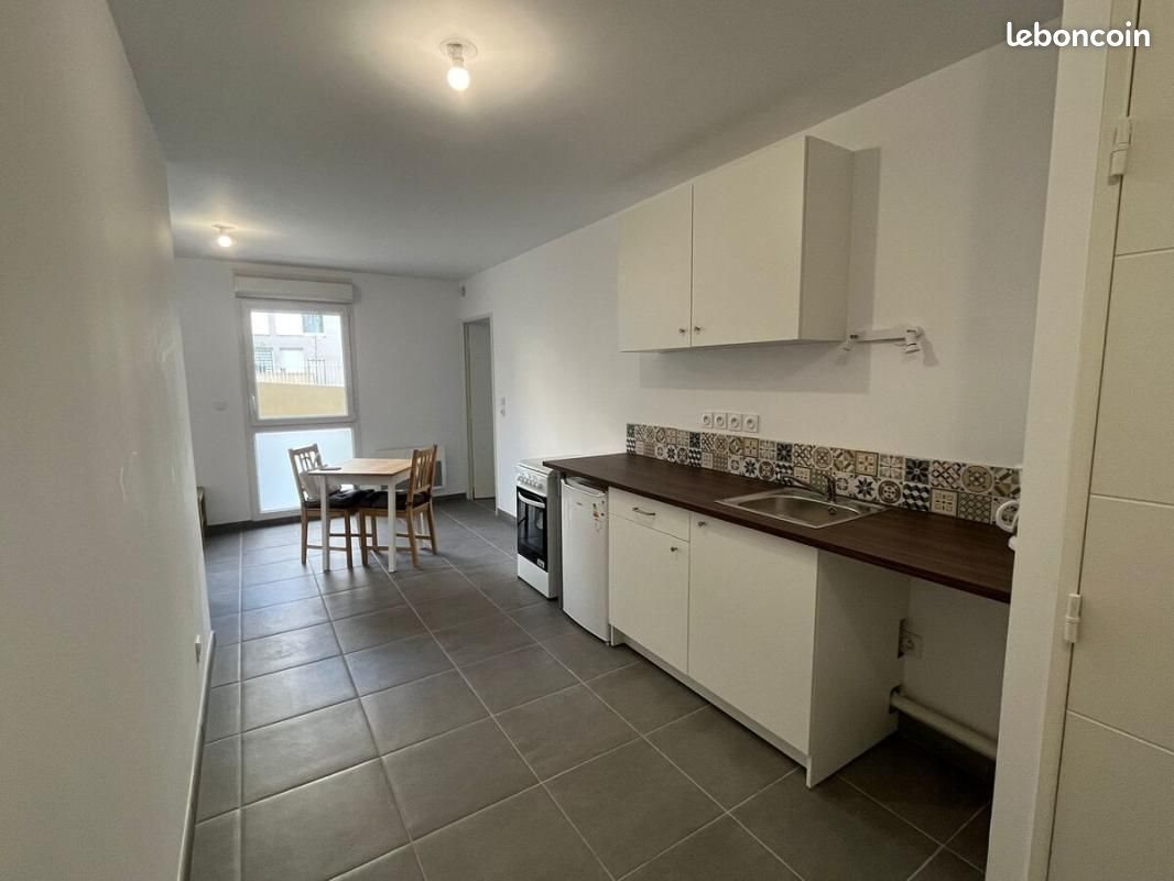Appartement à louer, 41m², Istres