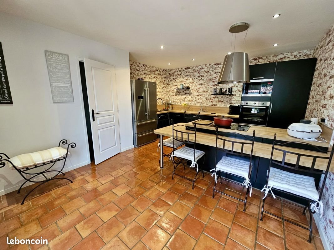 Maison à vendre, 138m², Fontaine-le-Comte