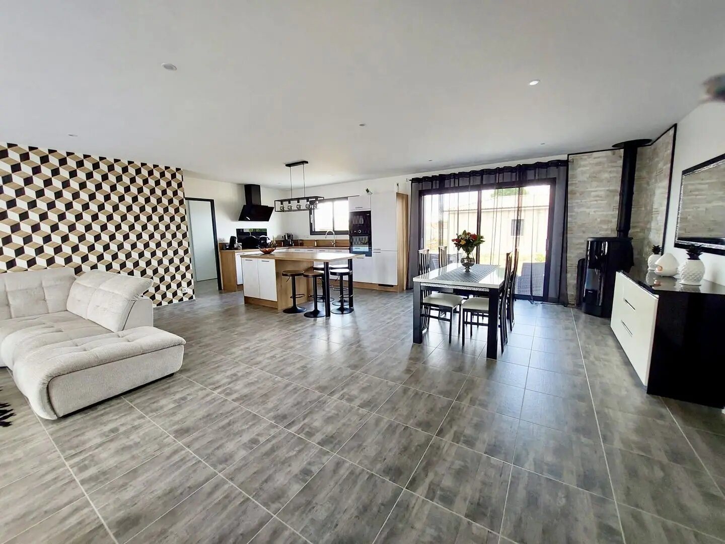 Maison à vendre, 119m², Roches-Prémarie-Andillé