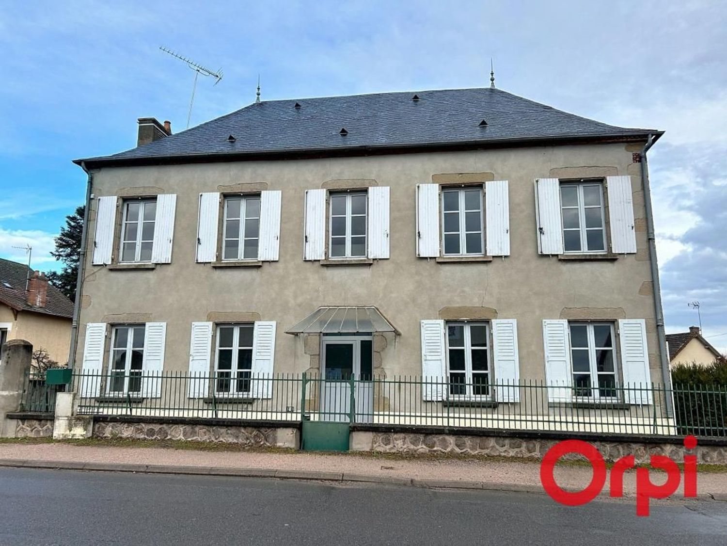 Maison à vendre, 161m², Lapalisse