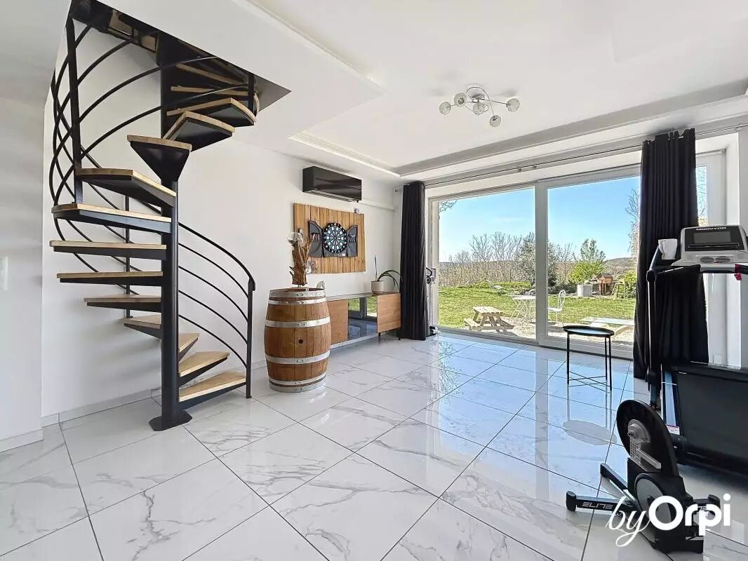 Maison à vendre, 210m², Vendat