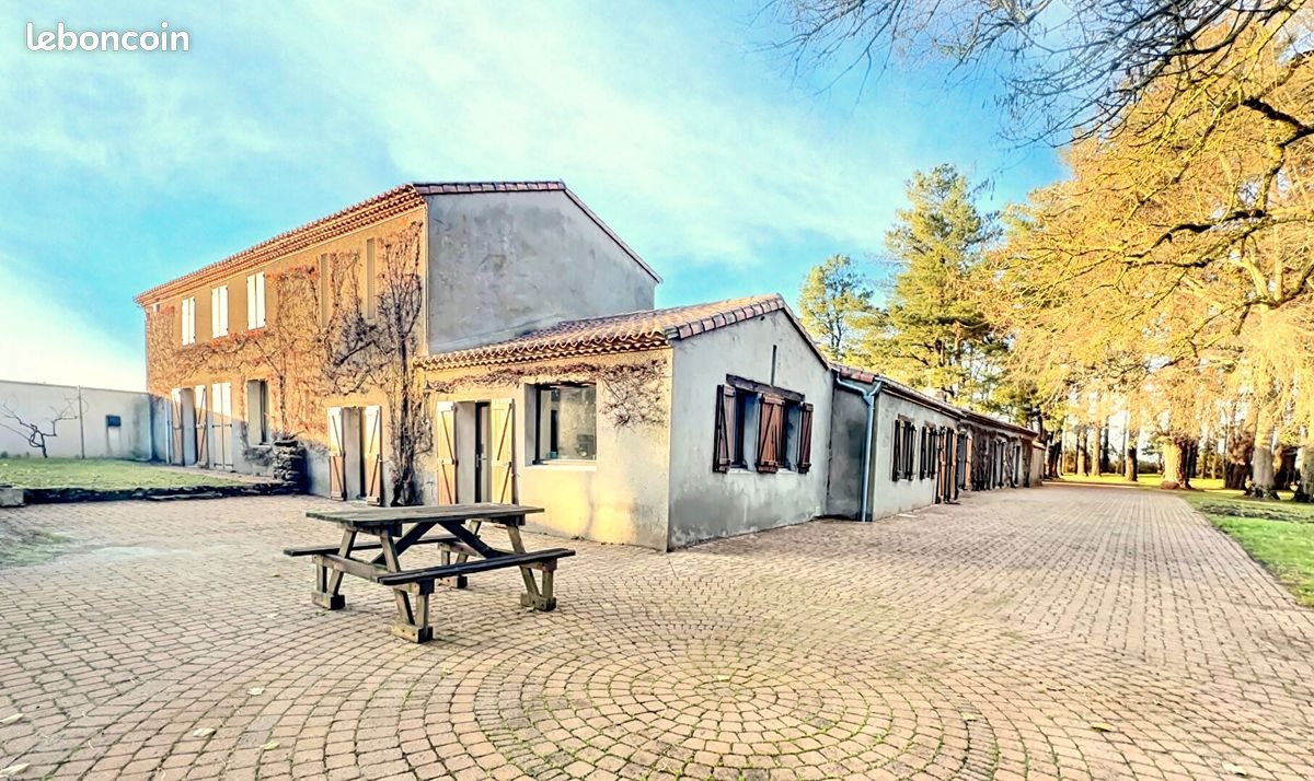 Maison à vendre, 250m², Saint-Julien-de-Concelles