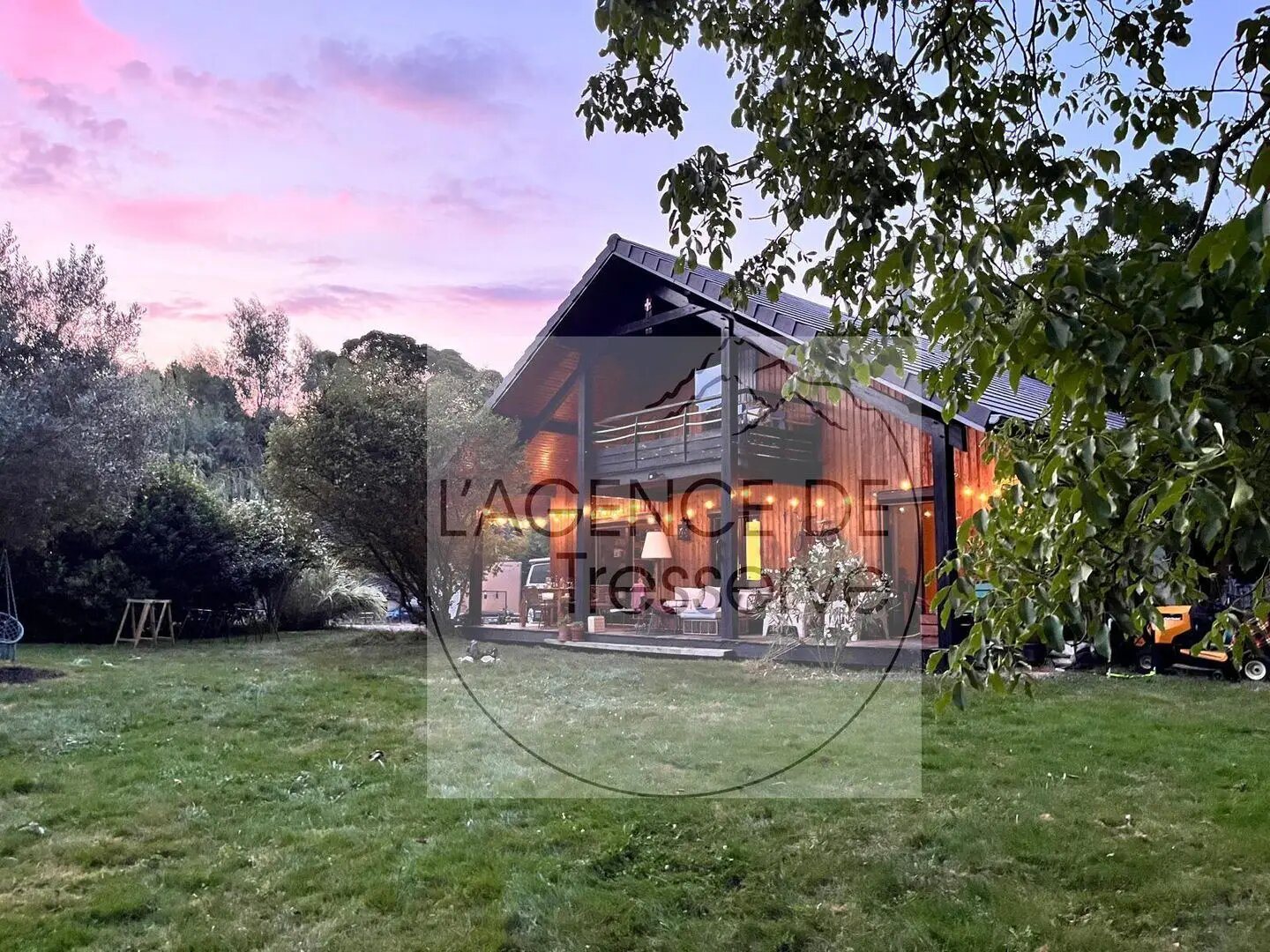 Maison à vendre, 101m², Tresserve