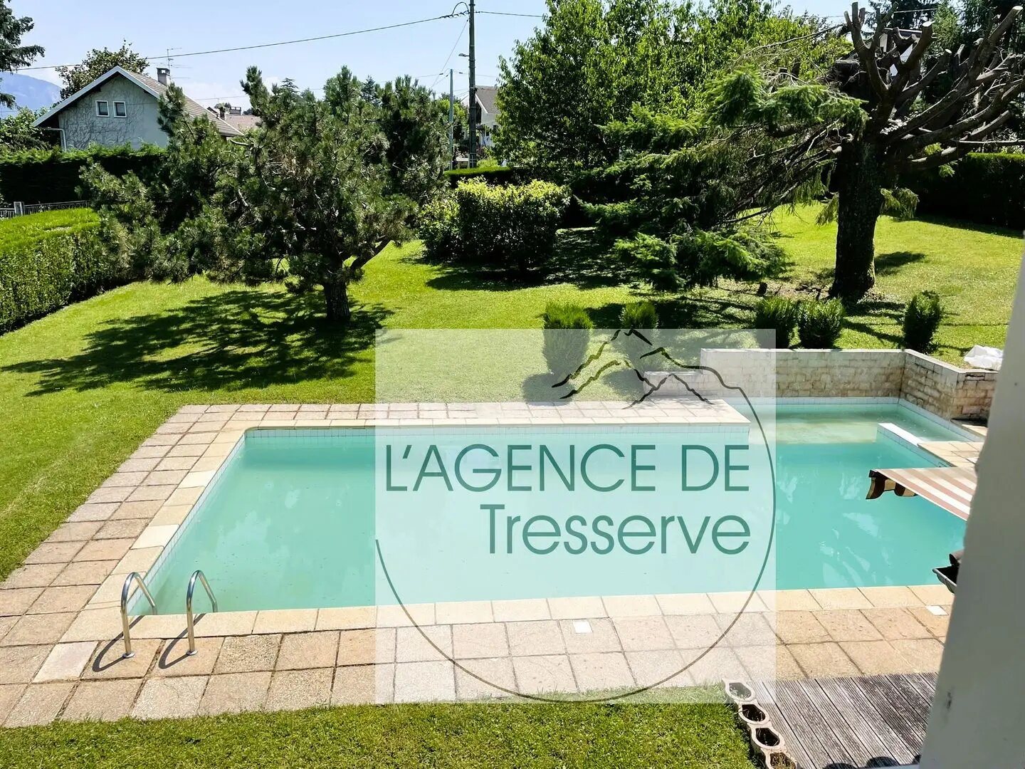 Maison à vendre, 180m², Tresserve