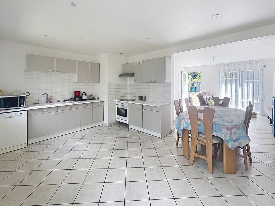 Maison à louer, 75m², Questembert