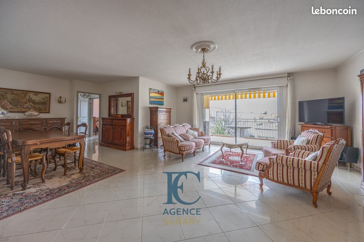Appartement à vendre, 118m², Sanary-sur-Mer