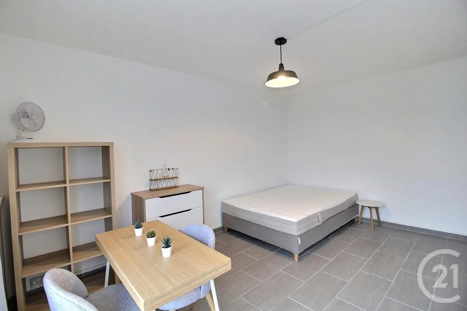 Appartement à louer, 20m², Antony
