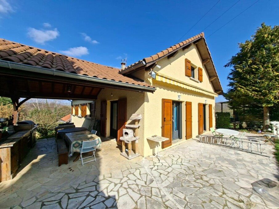 Maison à vendre, 156m², Saint-Geoirs