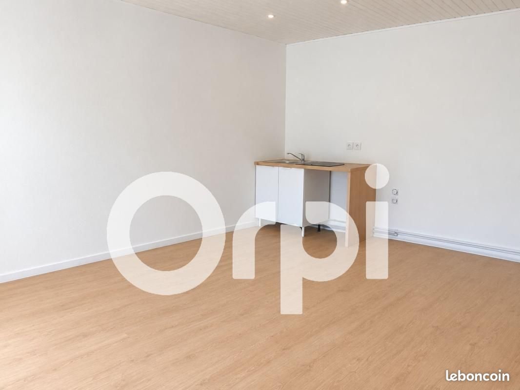 Appartement à louer, 40m², Faramans