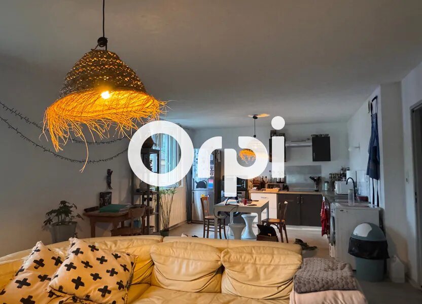 Appartement à louer, 76m², Viriville
