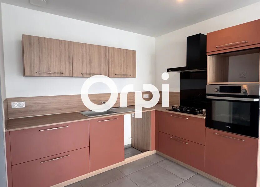 Appartement à louer, 79m², Beaurepaire