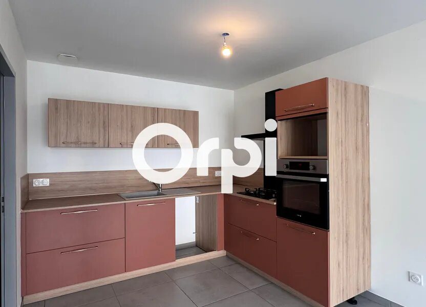 Appartement à louer, 79m², Beaurepaire