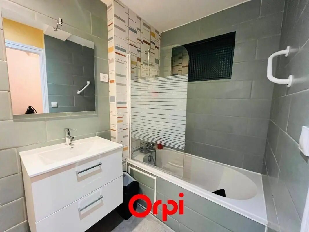 Maison à vendre, 76m², Beaurepaire