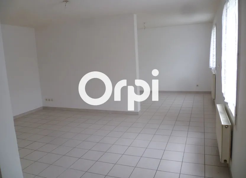 Appartement à louer, 85m², Saint-Étienne-de-Saint-Geoirs