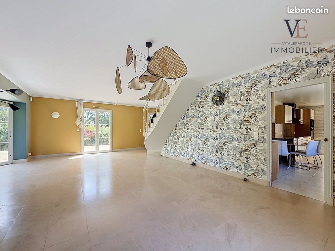Maison à vendre, 196m², Bretteville-sur-Odon