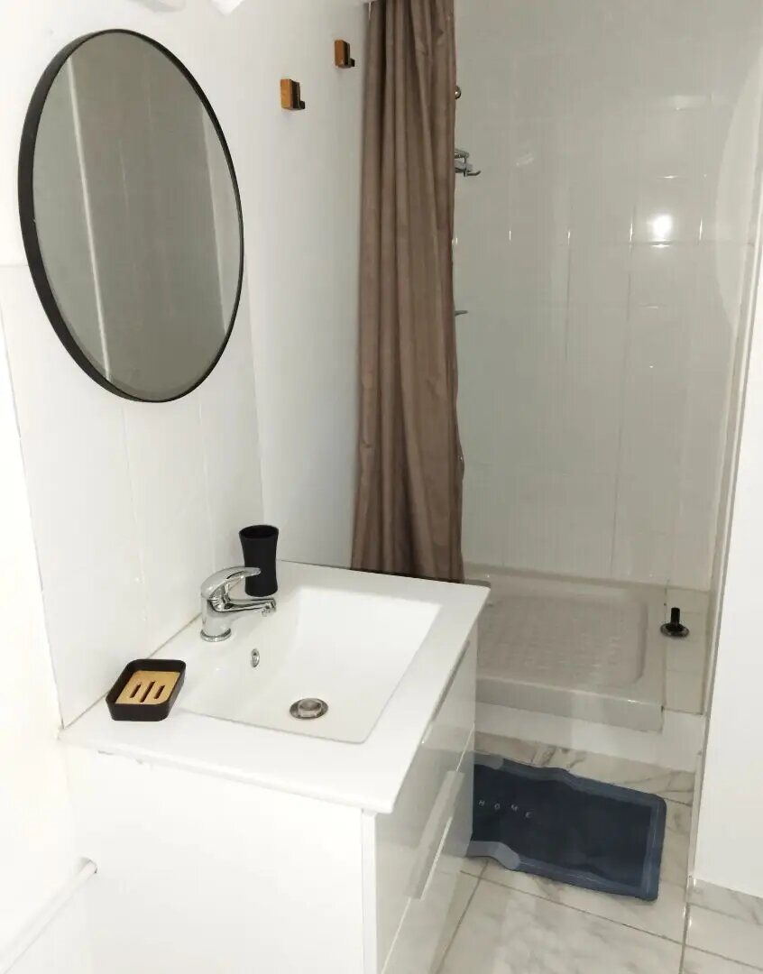 Appartement à louer, 23m², Istres