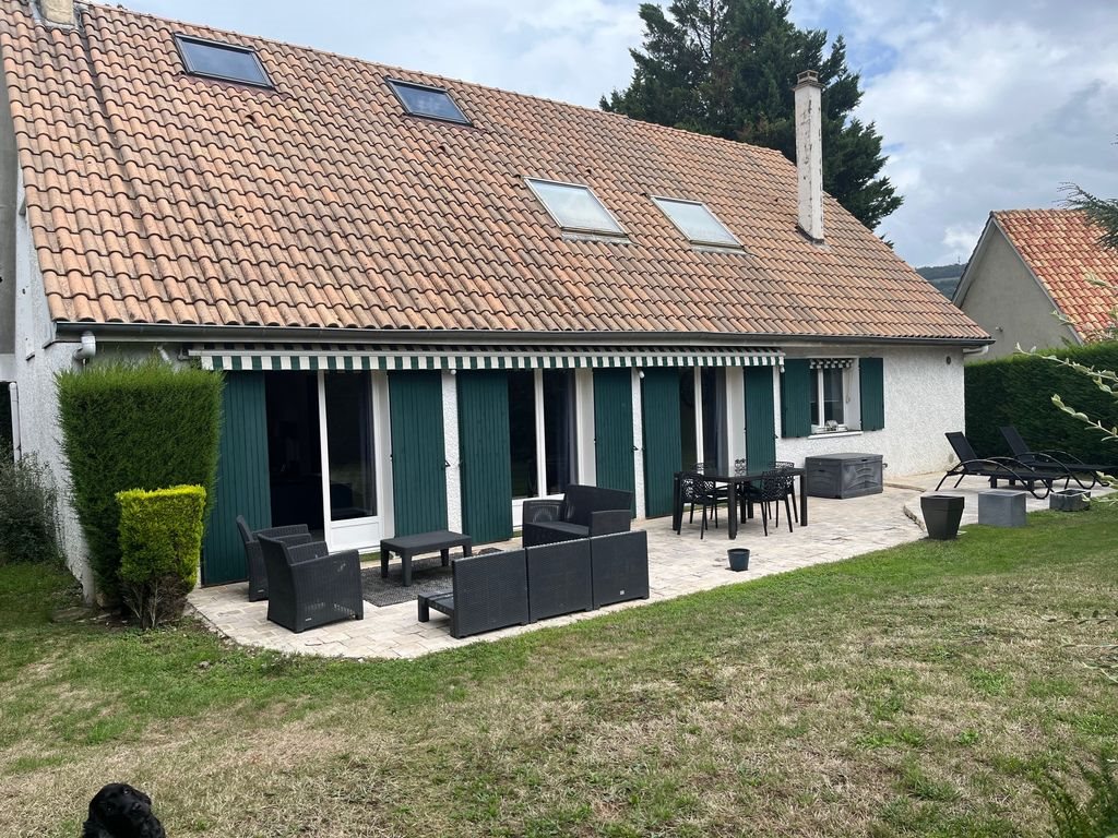 Maison à vendre, 180m², Lissieu