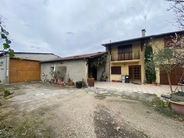 Maison à vendre, 224m², Vaulx-en-Velin