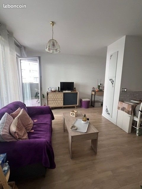 Appartement à vendre, 43m², Saint-Priest