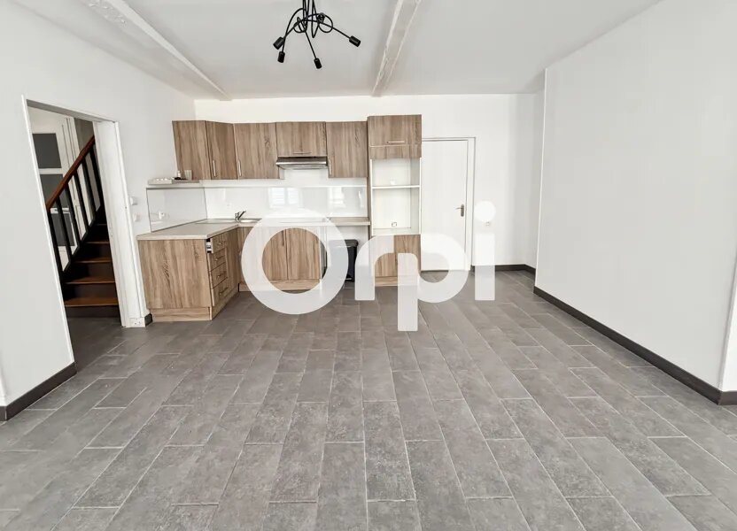 Maison à louer, 84m², Bergues