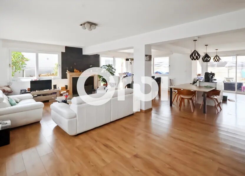 Maison à vendre, 202m², Coudekerque-Branche