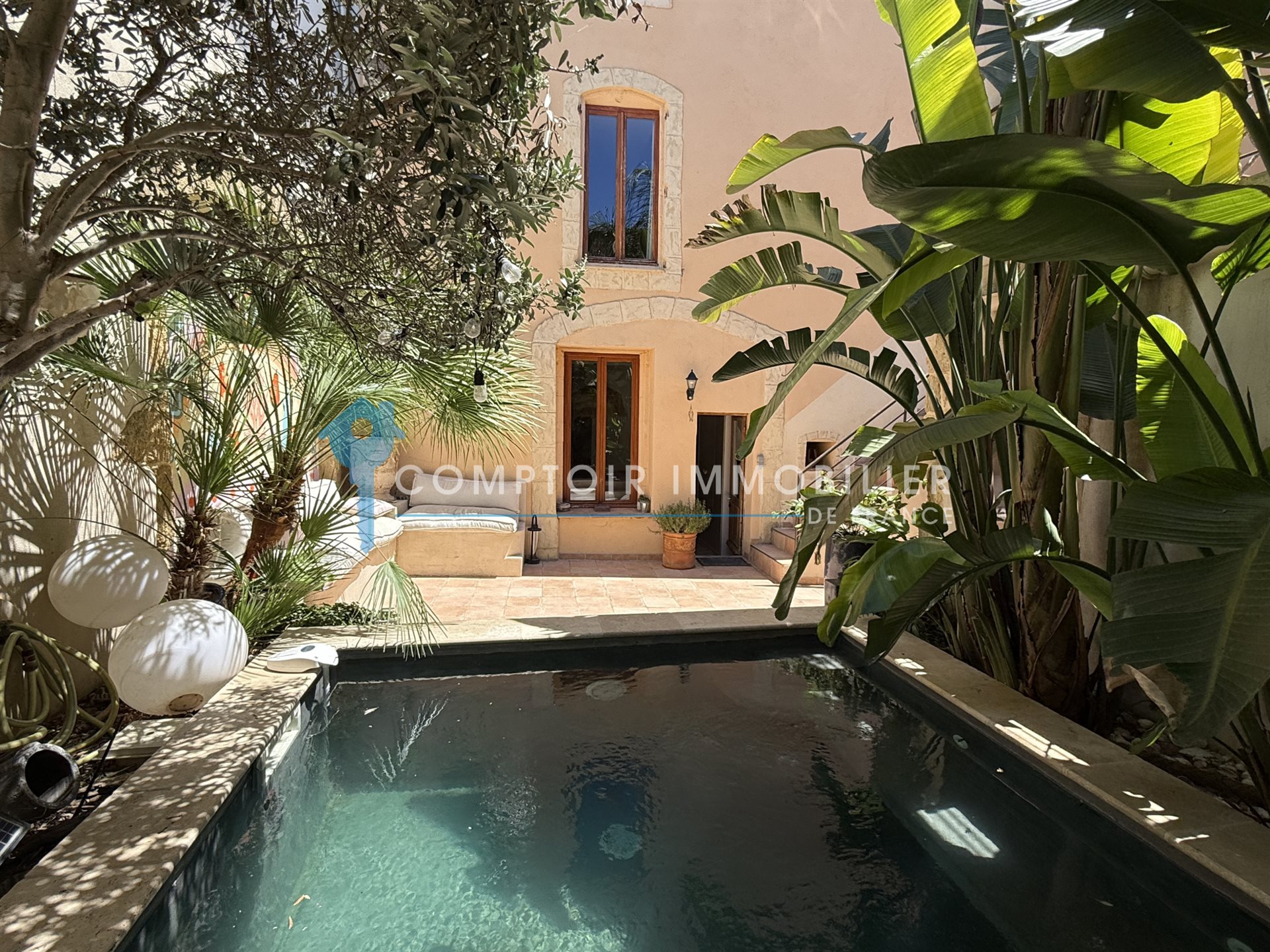 Maison à vendre, 247m², Vauvert