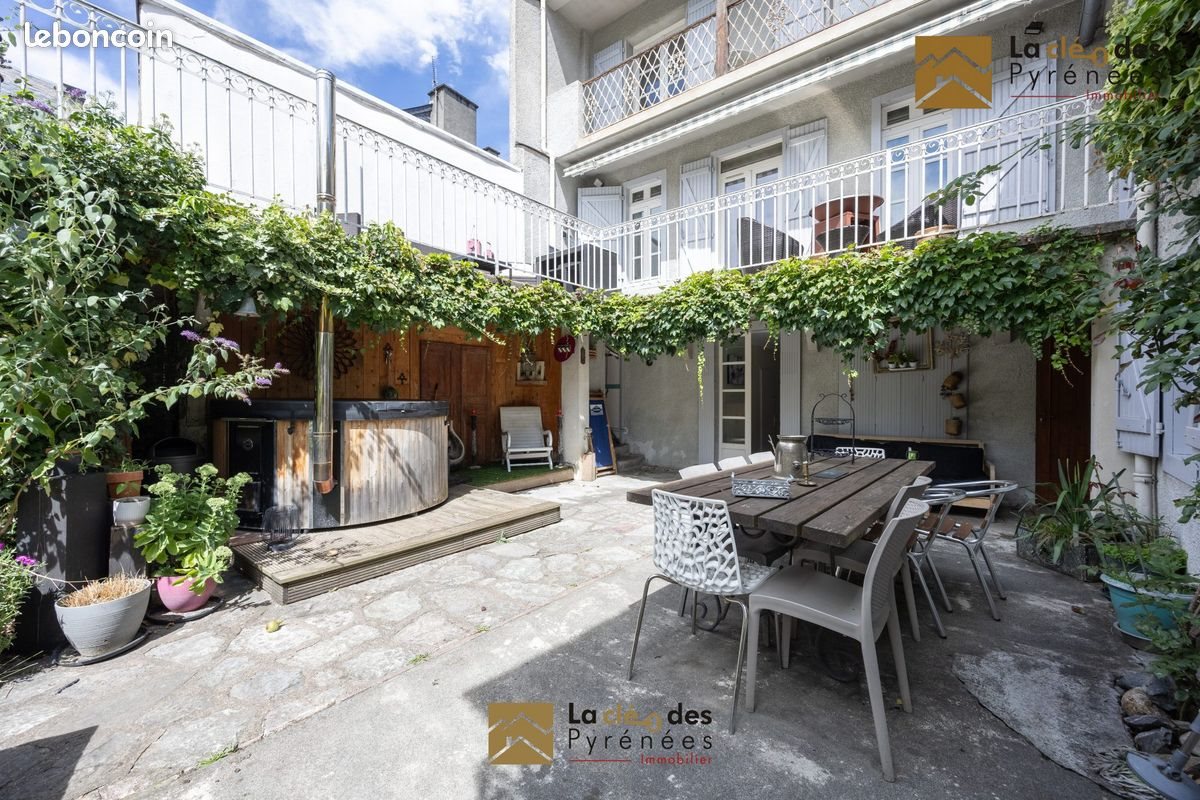Maison à vendre, 212m², Arreau