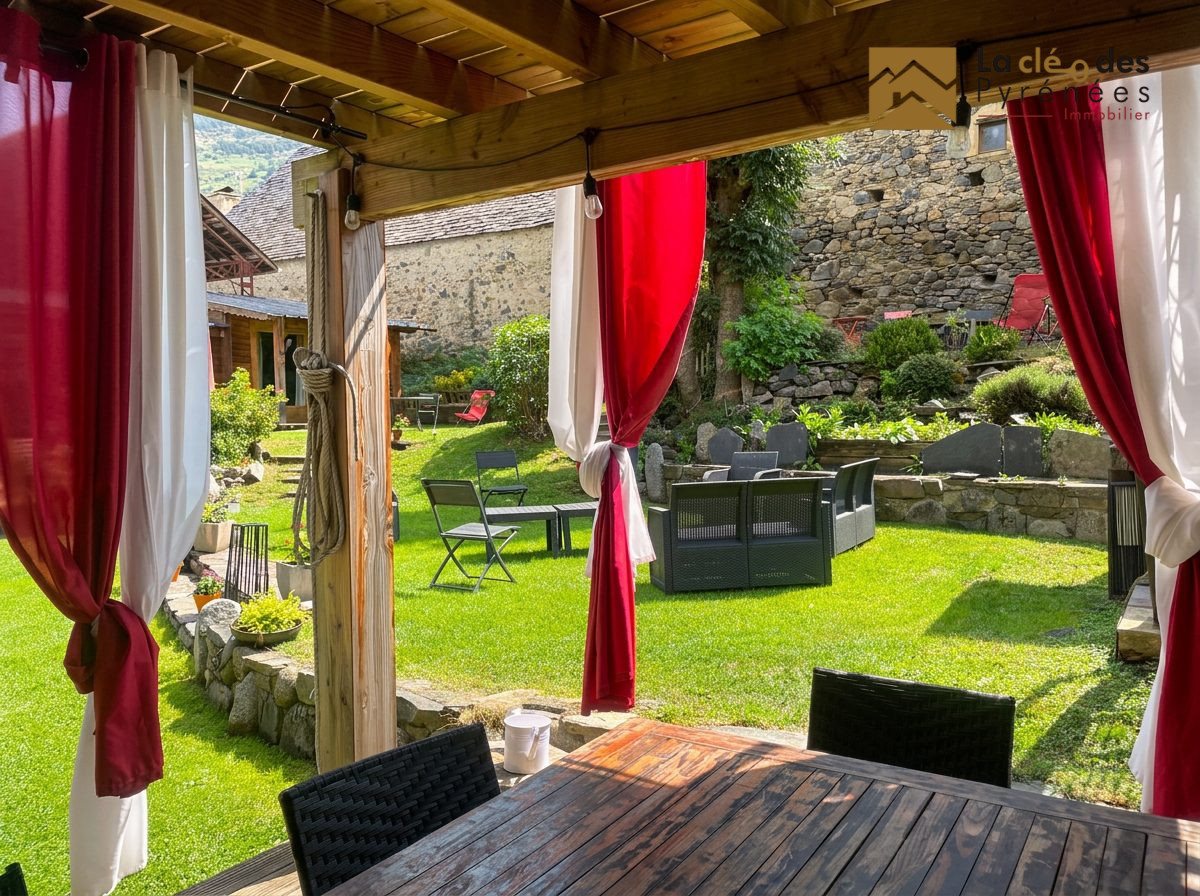 Maison à vendre, 350m², Sailhan