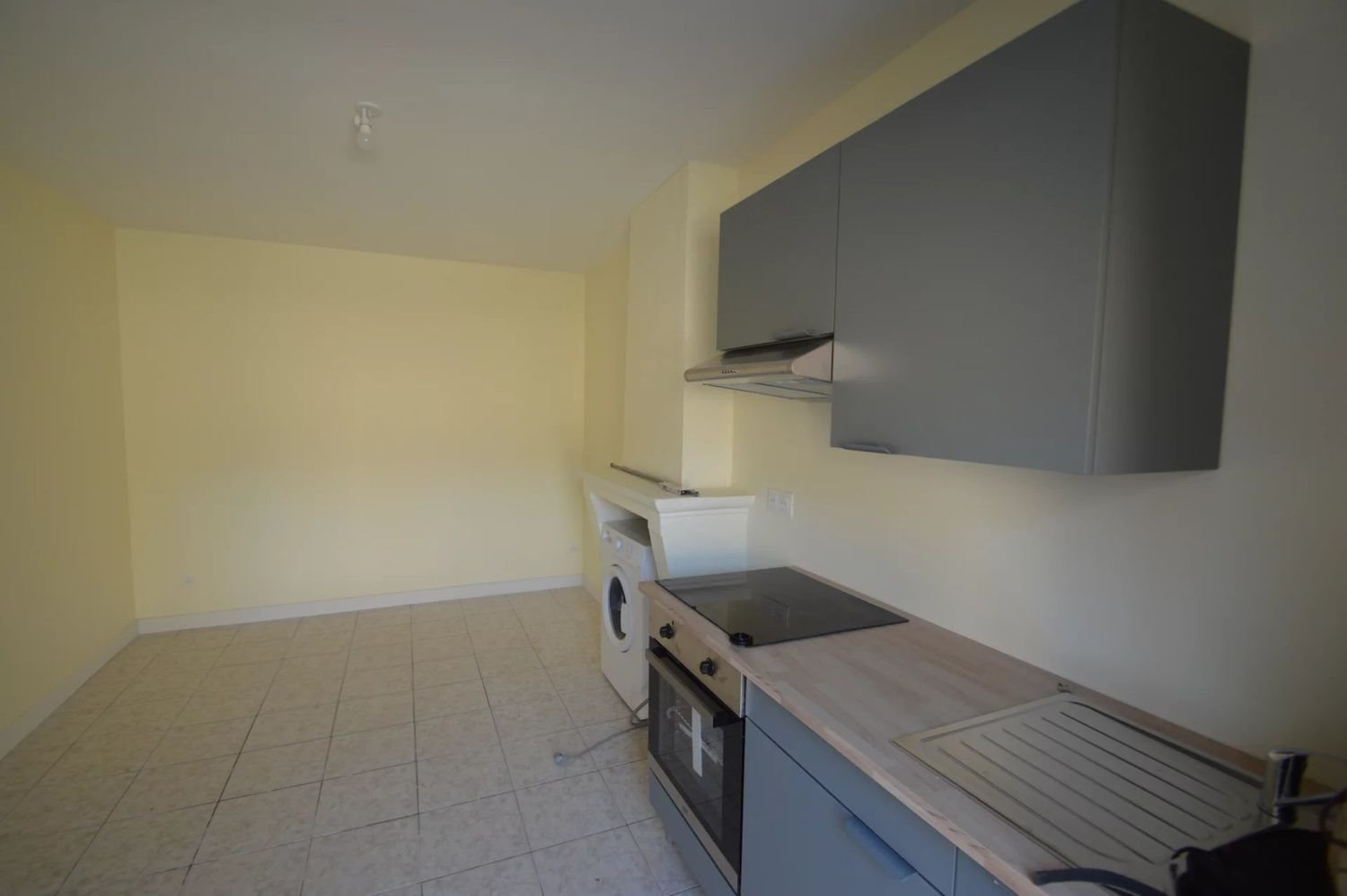 Appartement à louer, 30m², Écommoy