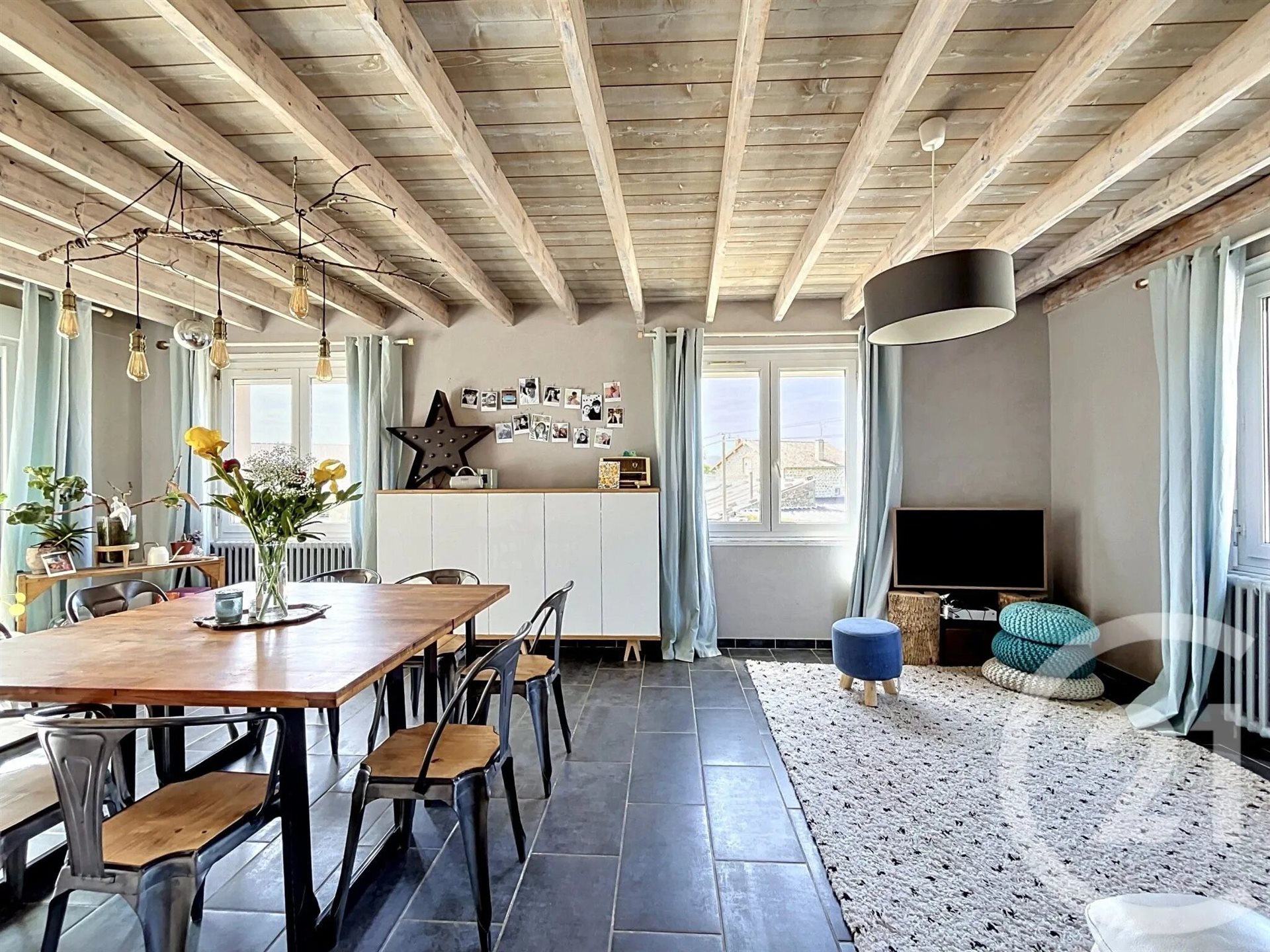 Maison à vendre, 142m², Yssingeaux