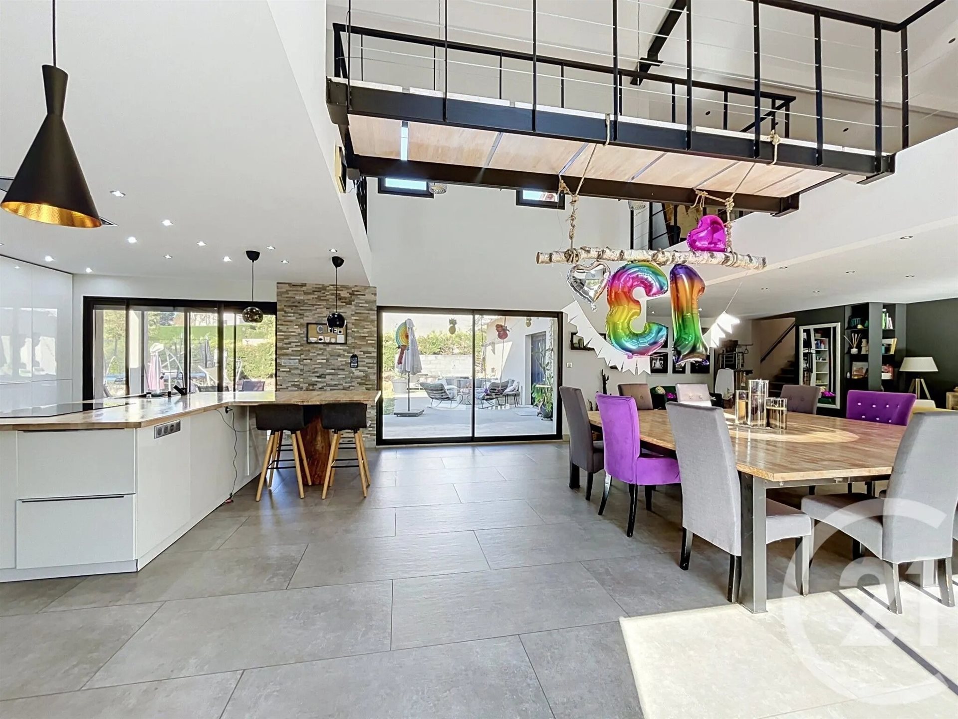 Maison à vendre, 341m², Sainte-Sigolène