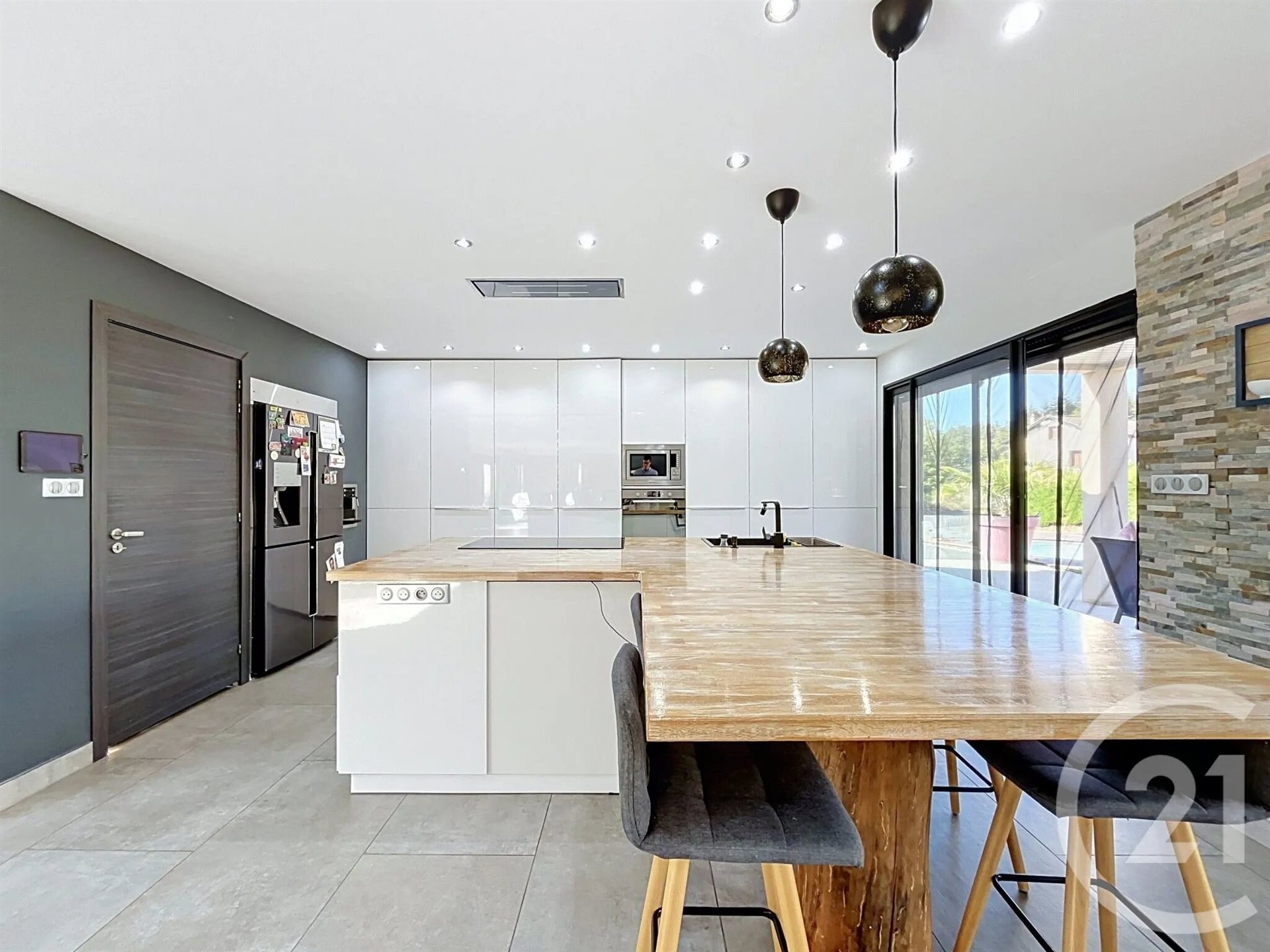 Maison à vendre, 341m², Sainte-Sigolène