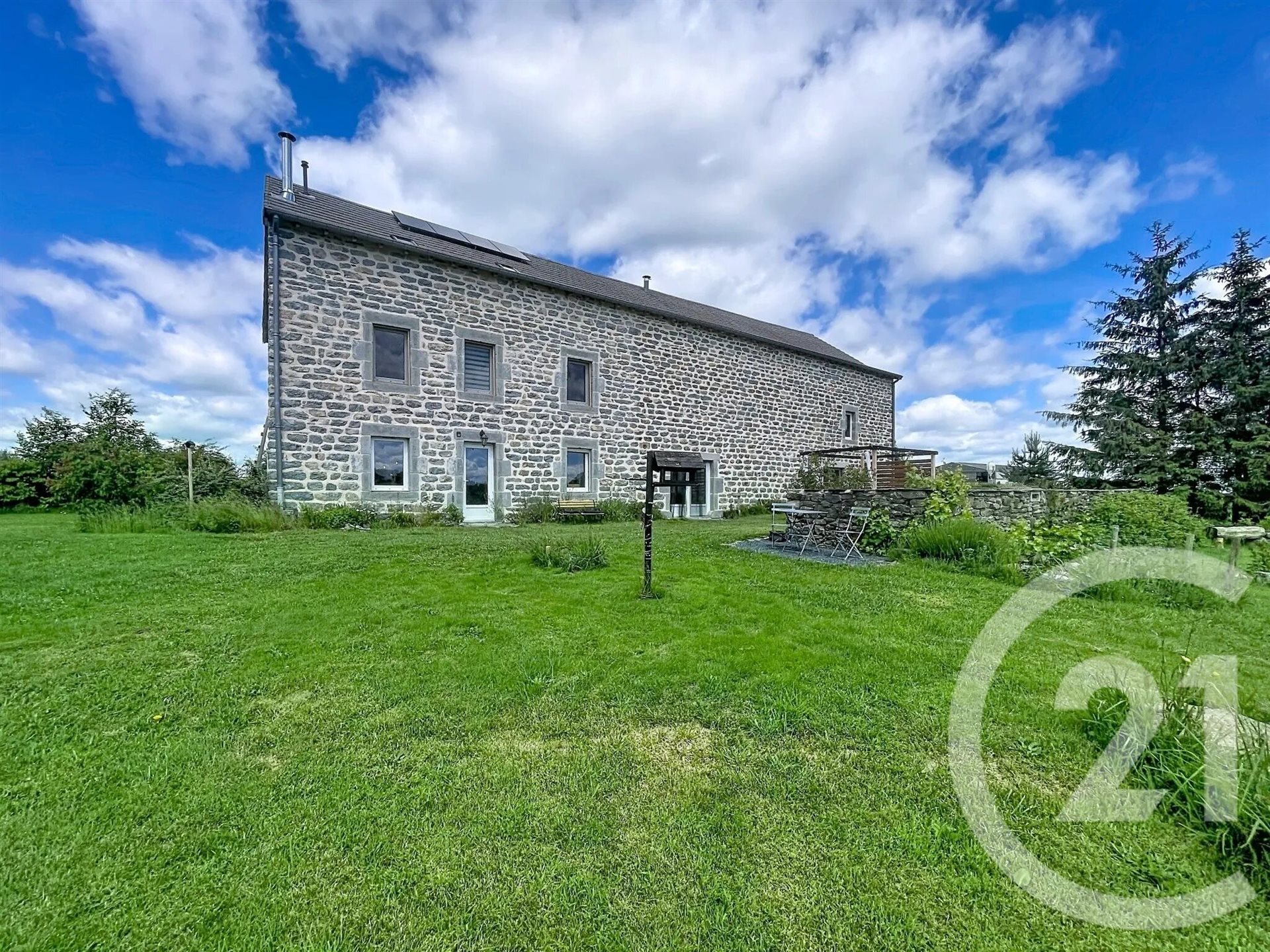 Maison à vendre, 375m², Fay-sur-Lignon