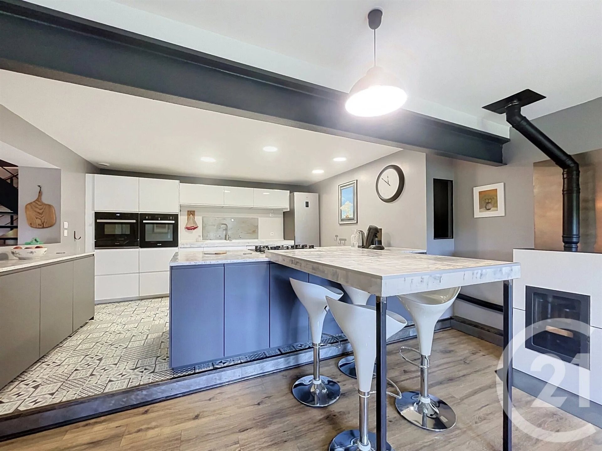 Maison à vendre, 375m², Fay-sur-Lignon