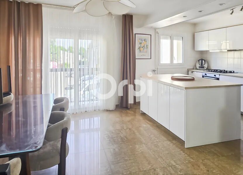 Maison à vendre, 140m², Fosses