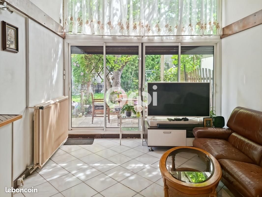 Maison à vendre, 105m², Fosses