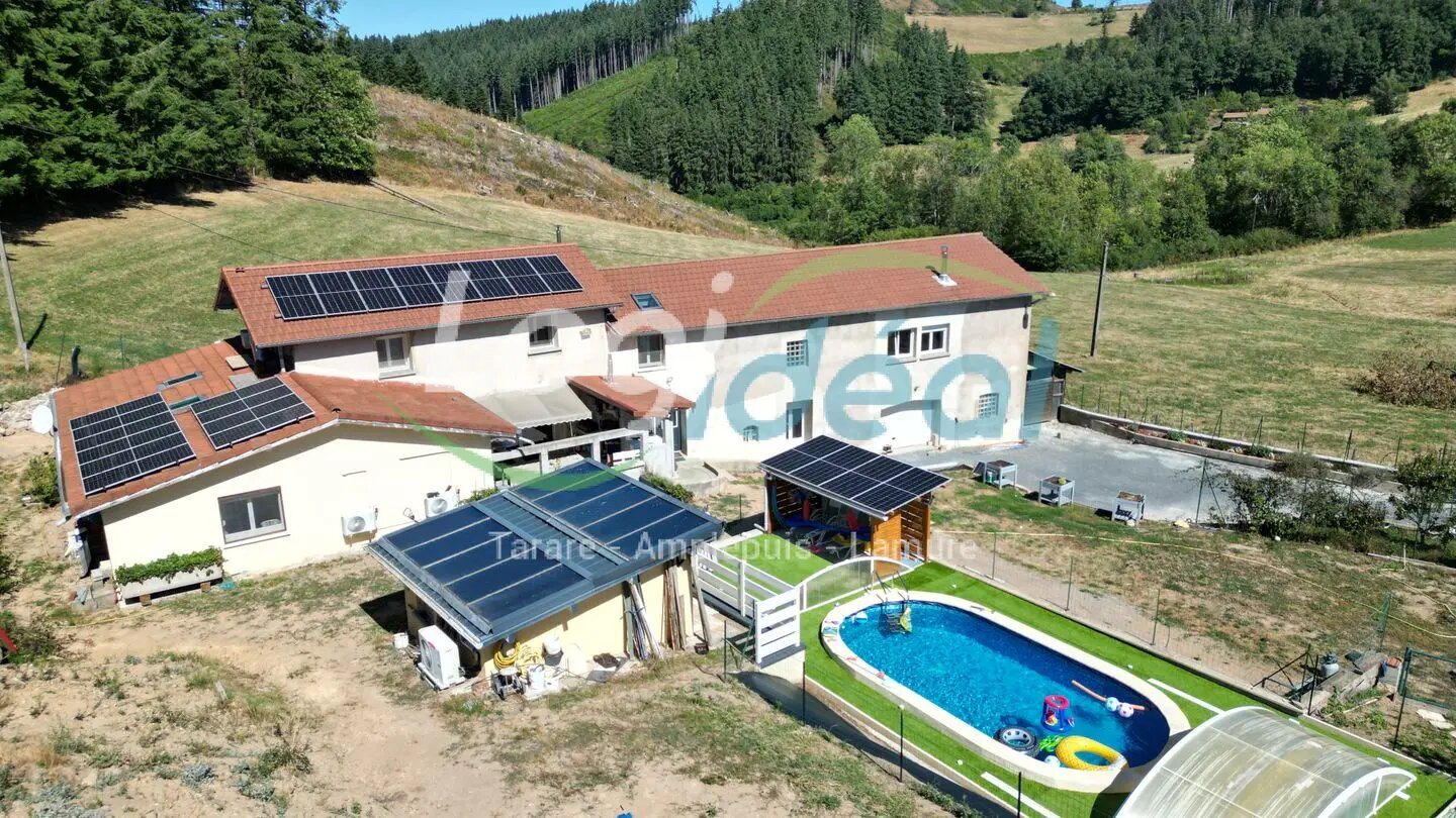 Maison à vendre, 183m², Saint-Bonnet-le-Troncy