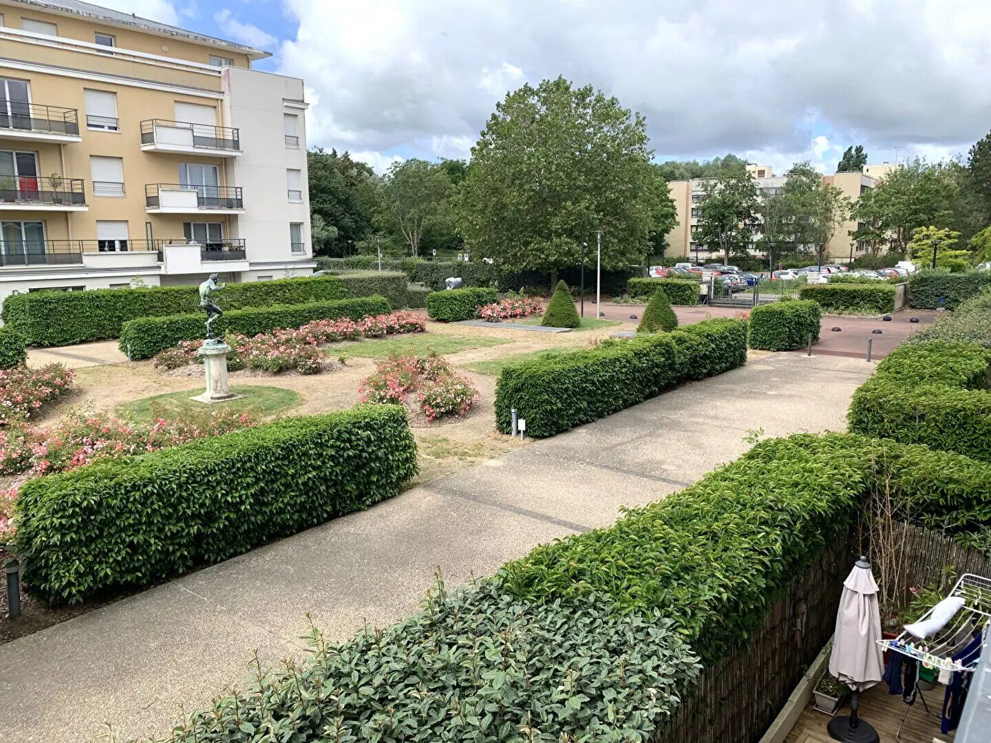 Appartement à louer, 34m², Elancourt