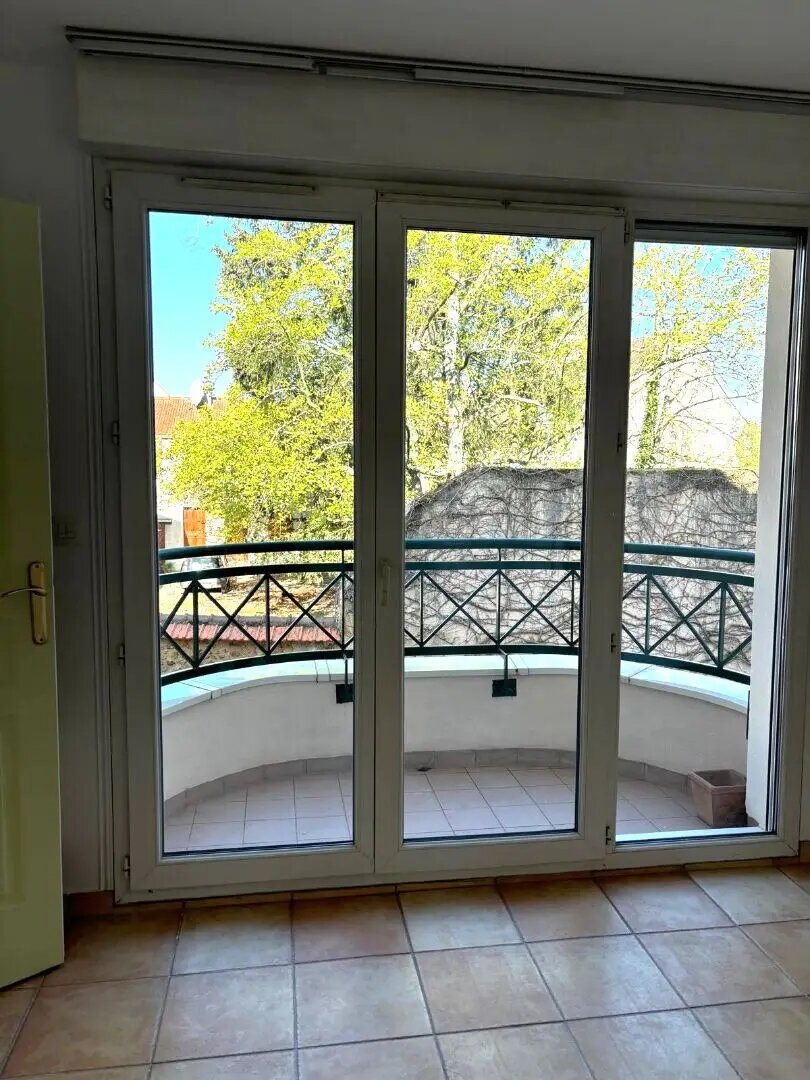 Appartement à louer, 25m², Les Clayes-sous-Bois