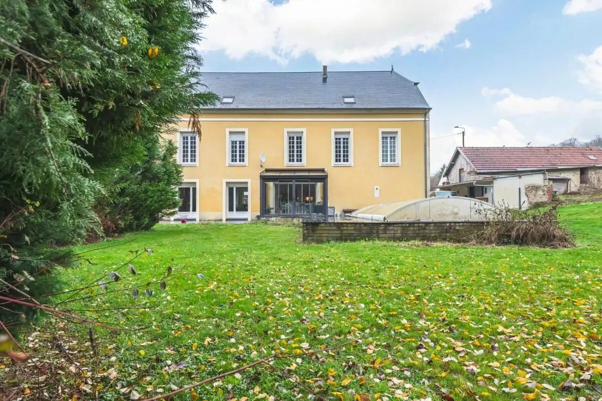 Maison à vendre, 260m², Bruyères-et-Montbérault