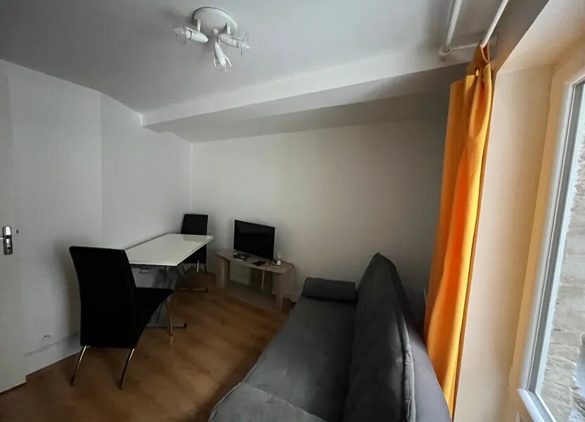 Appartement à louer, 16m², Laon