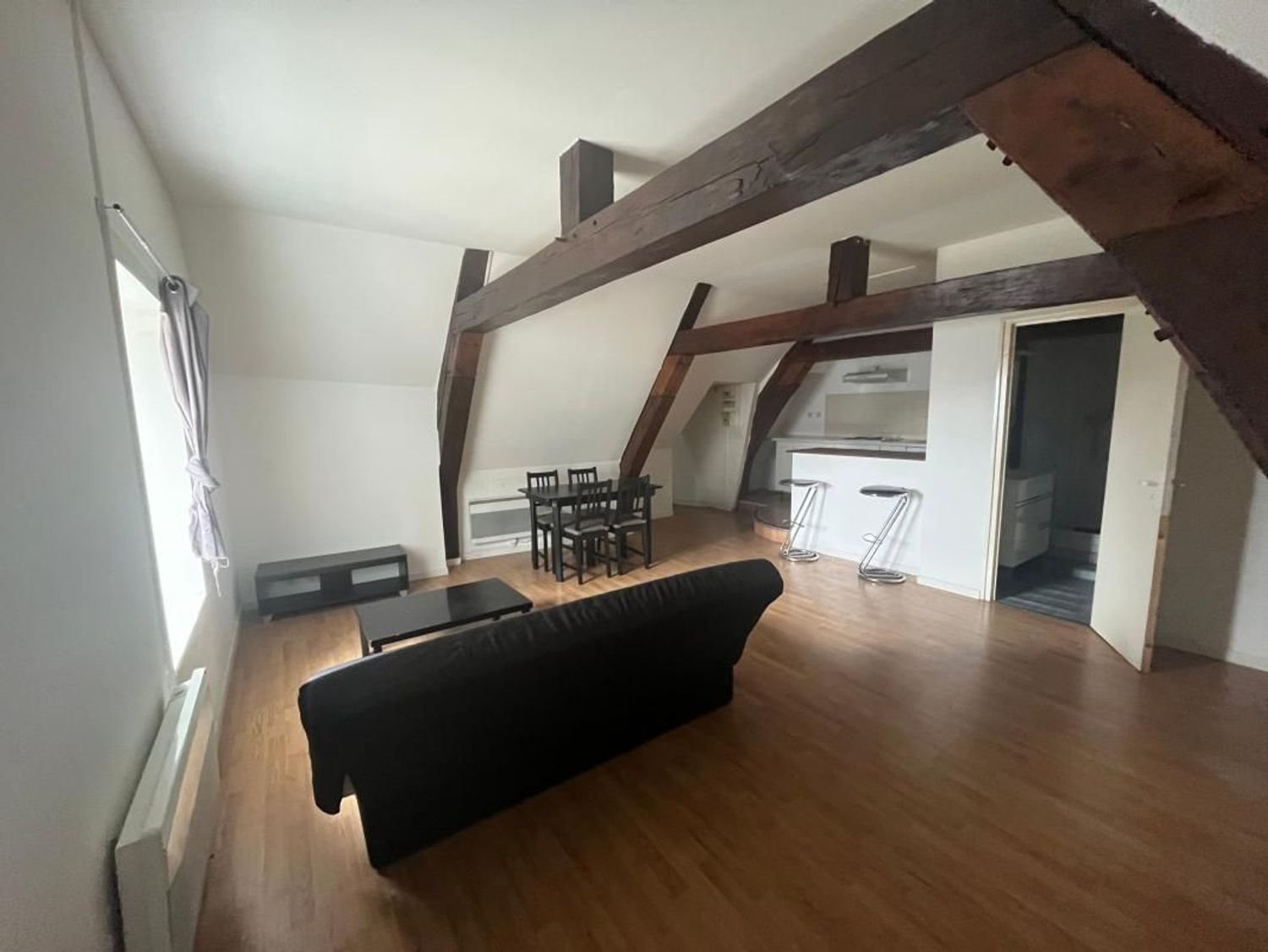 Appartement à louer, 47m², Laon