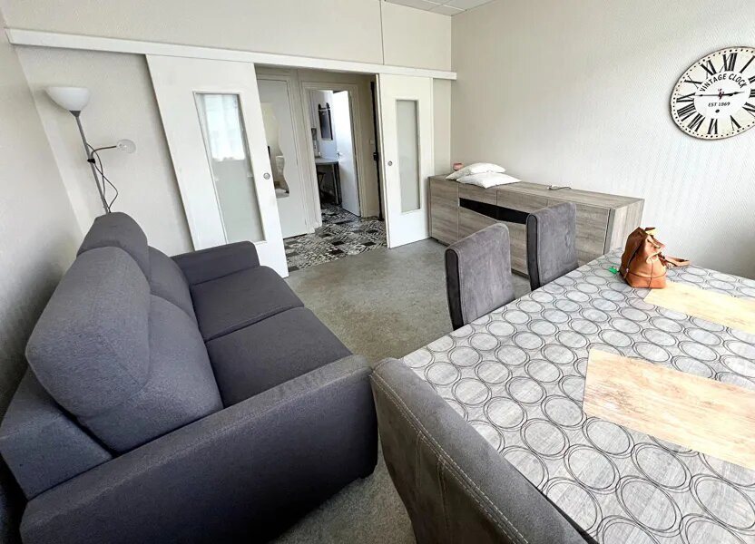 Appartement à louer, 43m², Laon