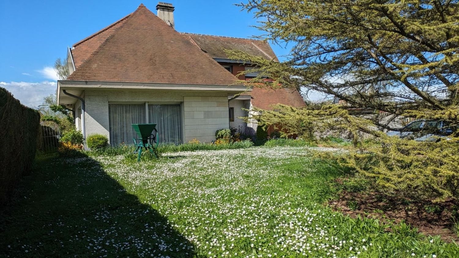 Maison à vendre, 145m², Bruyères-et-Montbérault