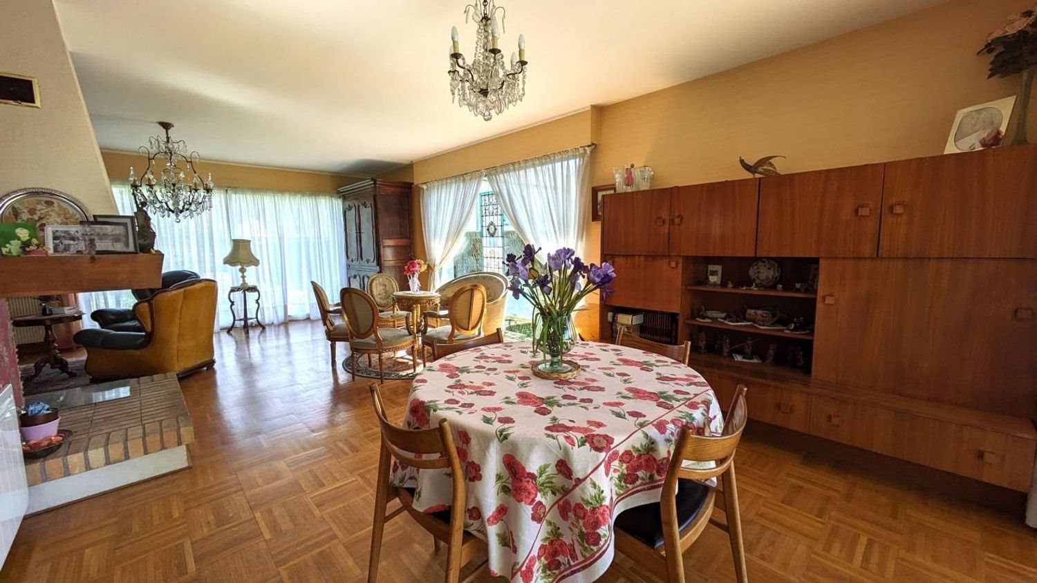 Maison à vendre, 145m², Bruyères-et-Montbérault